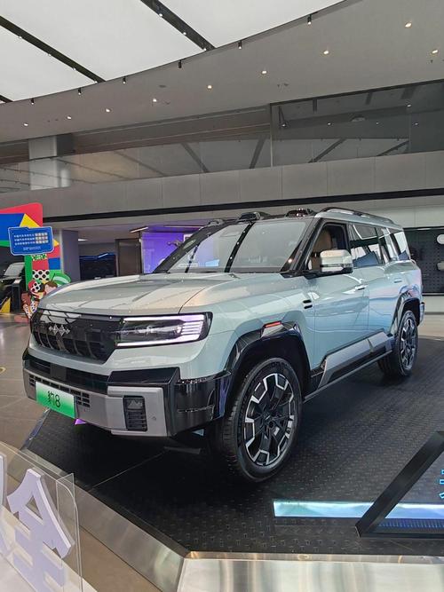 广州262比亚迪方程豹硬派越野的爆款，英菲尼迪35周年与你共成长